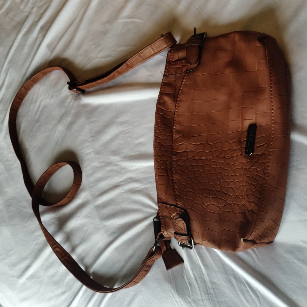 Jessica Simpson purse